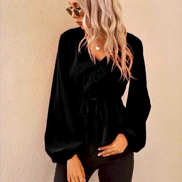 Tops - BLACK CROP BLOUSE